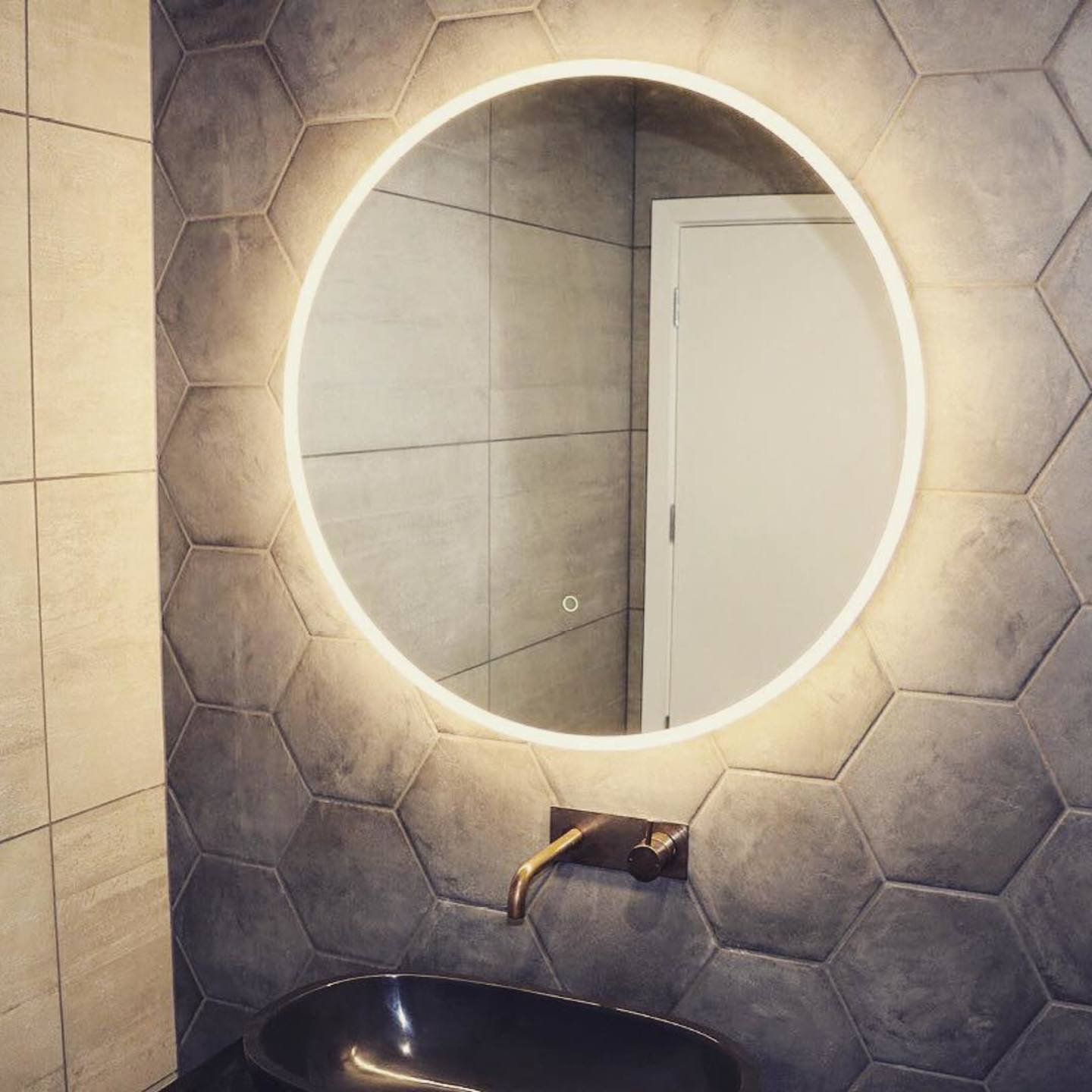 BE FRAME LESS ROUND LED MIRROR 60CM